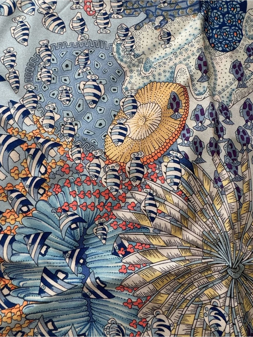 Hermes Rencontre Oceane-  Blue version Multicolor Sea Life Silk Scarf - Picture 11 of 14